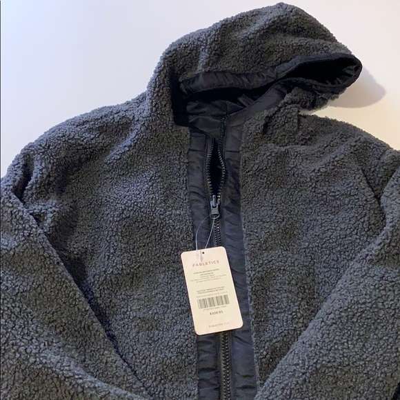 Fabletics Cher Reversible Polar Fleece Jacket - Picture 8 of 8